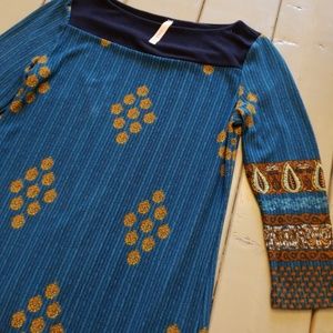 Gilli 3/4 dress - sz SM